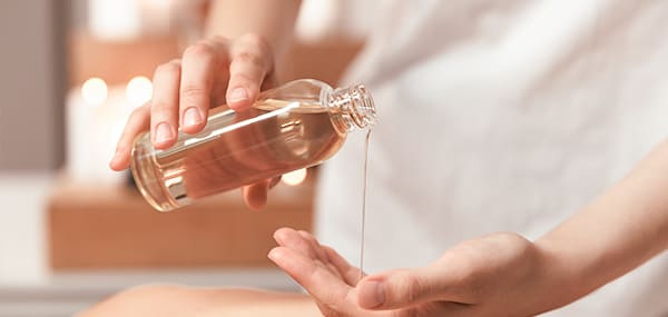 五感を震わせる「深層」手技